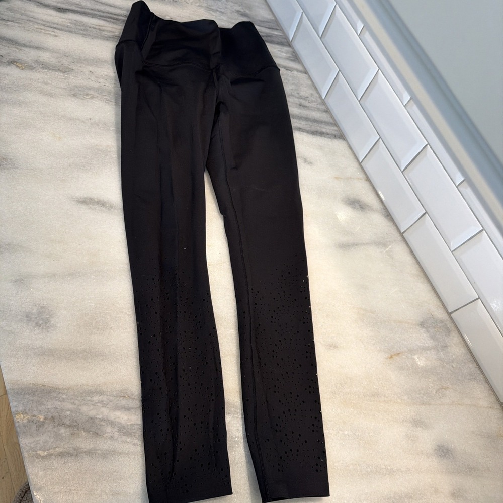 High-Rise Women's Leggings lot of 5 Black, White, Lavender, Rust, Royal Blue - Picture 7 of 16